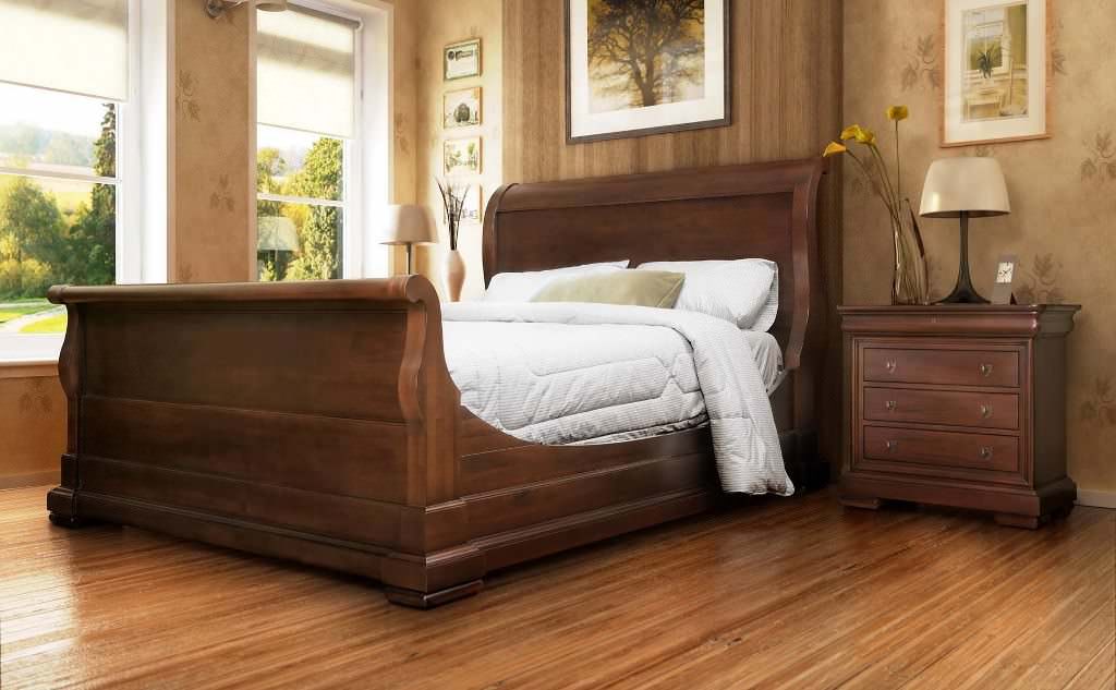 Image of: cherry wood sleigh bed king size