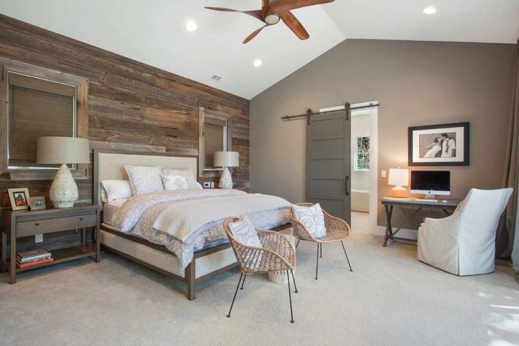 Image of: barn board furniture in bedroom farmhouse idea