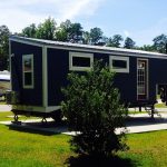 5th wheel tiny house with landscape ideas