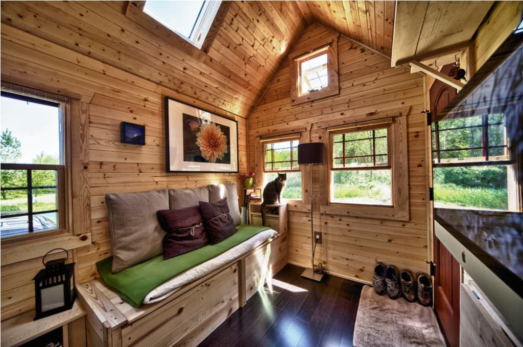 Image of: build a tiny house cheap idea interior