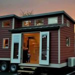 build your own tiny houses