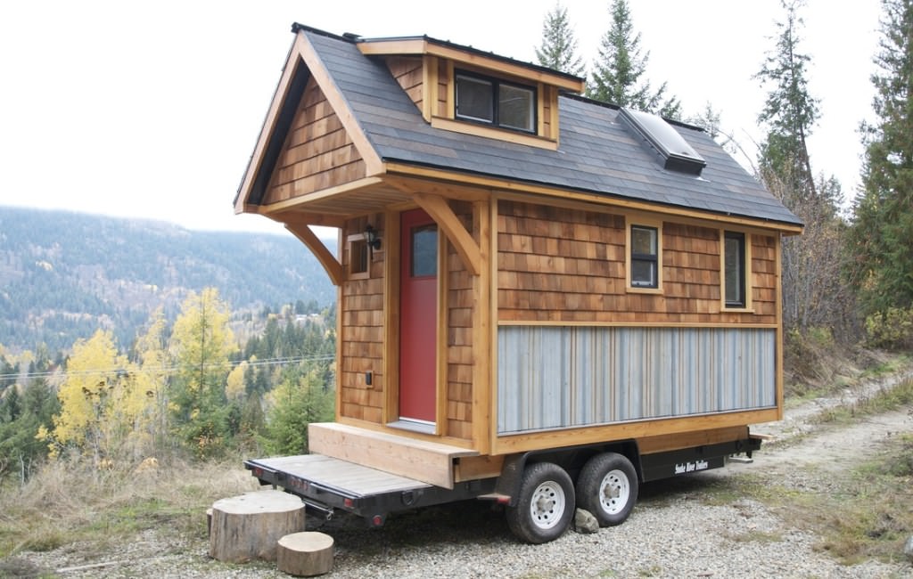 Image of: build a tiny house on a trailer cheap