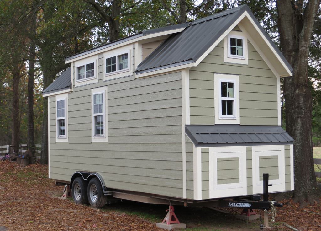 Image of: flatbed trailer for tiny house with finished house