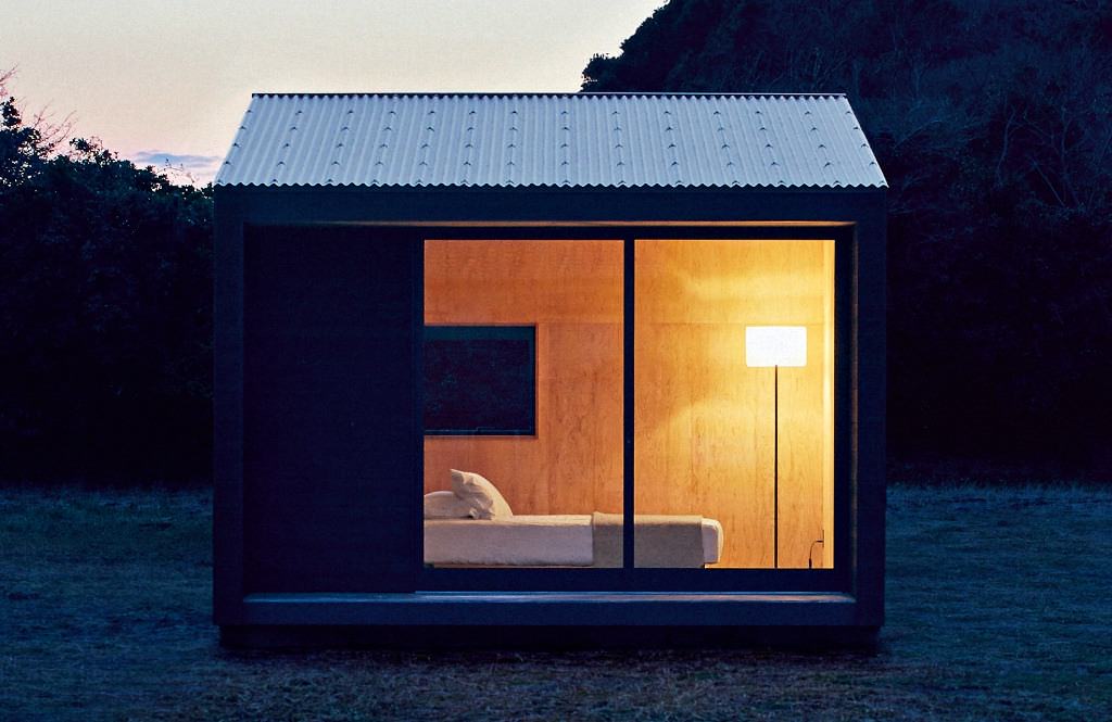 Image of: prefab tiny house and cabin