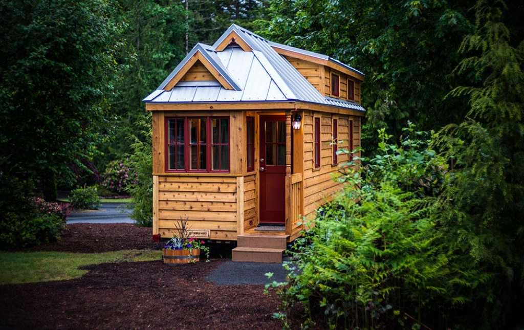 Image of: rustic tiny houses