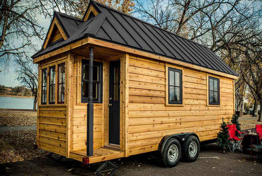 Image of: building tiny house idea on wheels