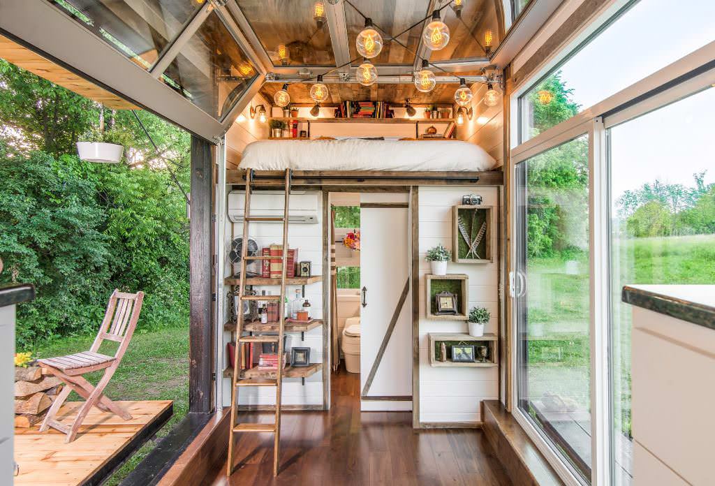 Image of: building your own tiny house interior view