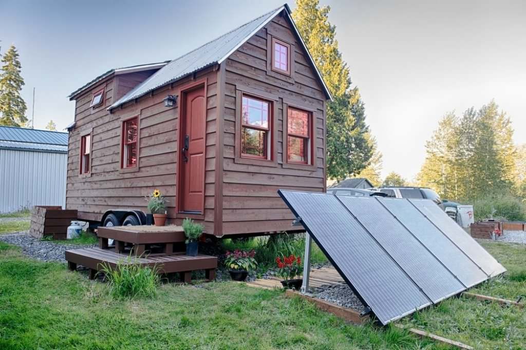 Image of: solar powered tiny houses designs