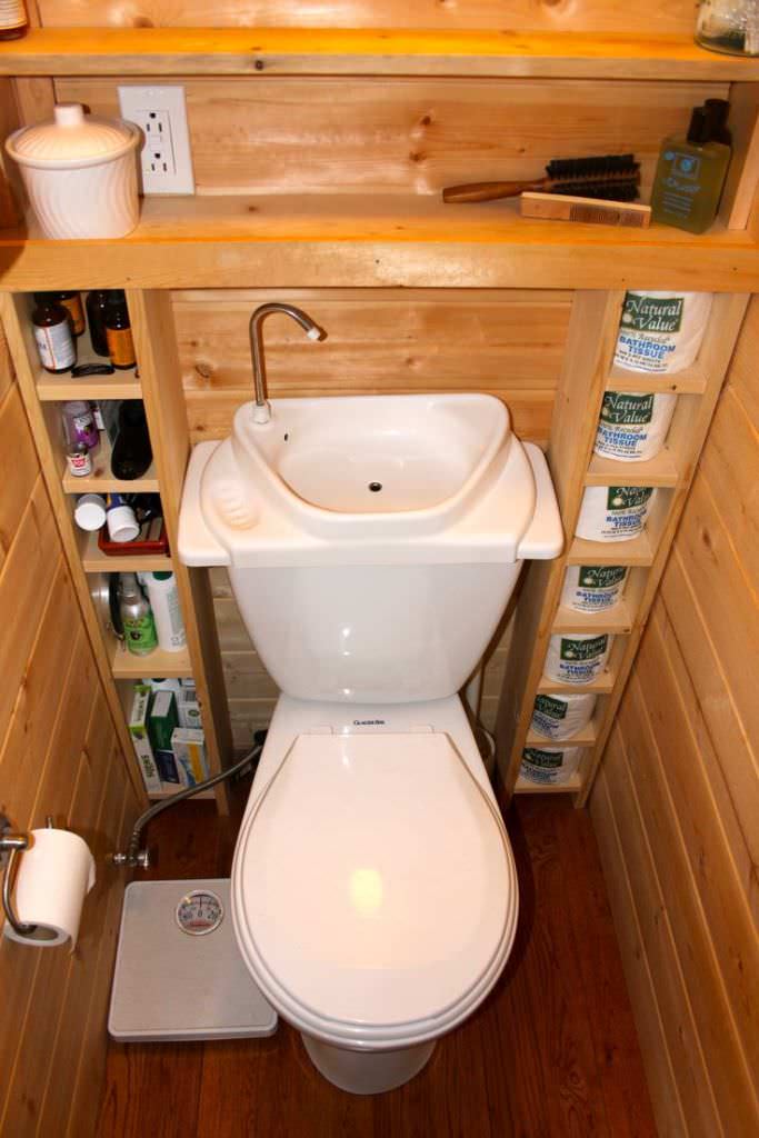 Image of: tiny house bathroom idea