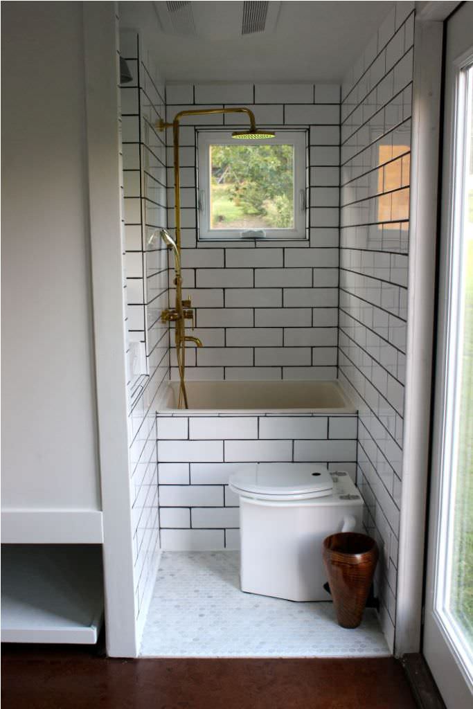 Image of: tiny house bathroom ideas