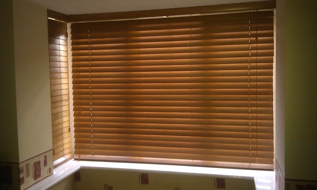 Image of: Home Depot Cordless Blinds