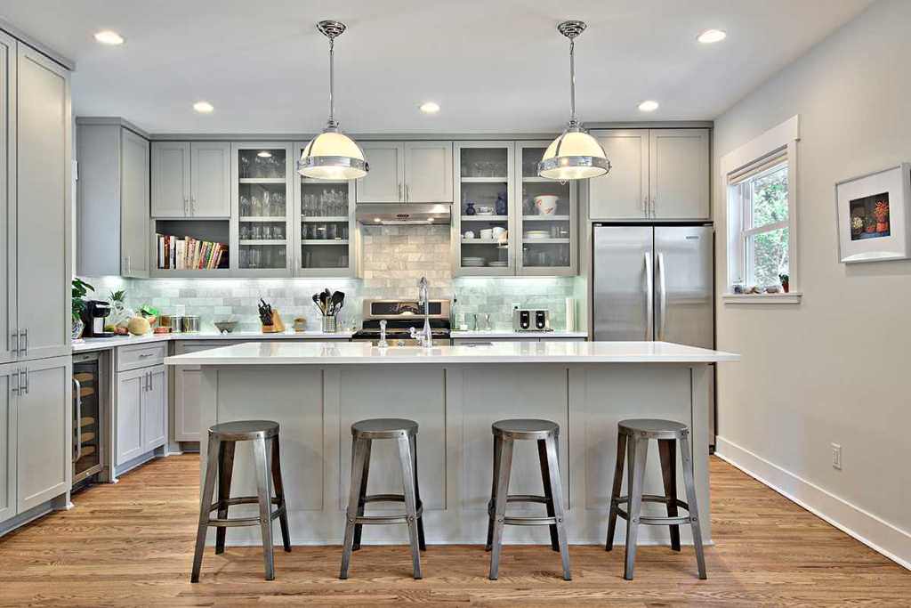 Image of: kitchen chandelier idea