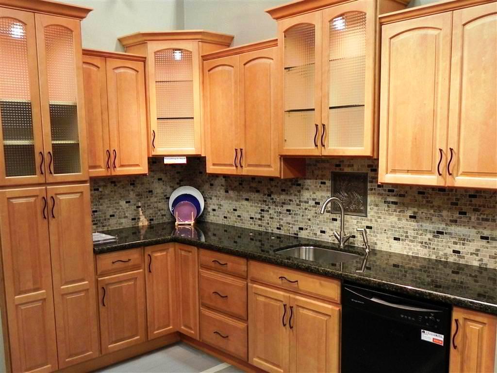 Image of: trending kitchen cabinet colors