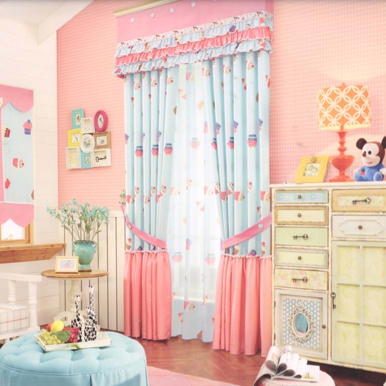 Image of: nursery curtains with blackout lining