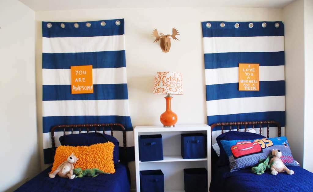 Image of: pottery barn kids curtains