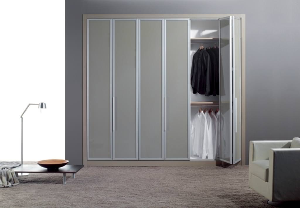 Image of: unique sliding closet doors