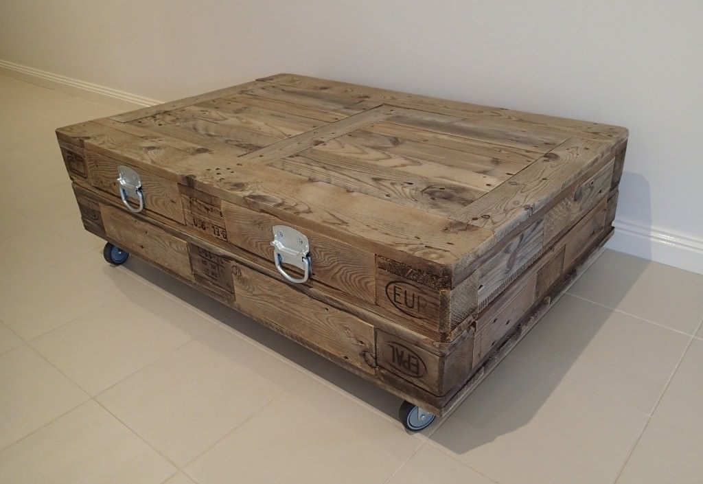 Image of: ashley coffee table with wheels