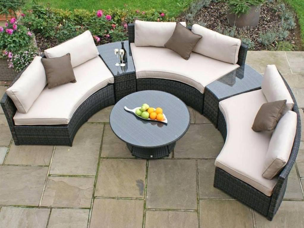 Image of: curved loveseat idea for patio